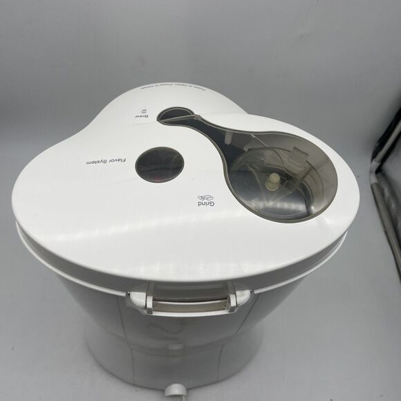 Cuisinart Automatic Grind & Brew DGB-300 10 Cup Coffee Maker - Picture 16 of 16